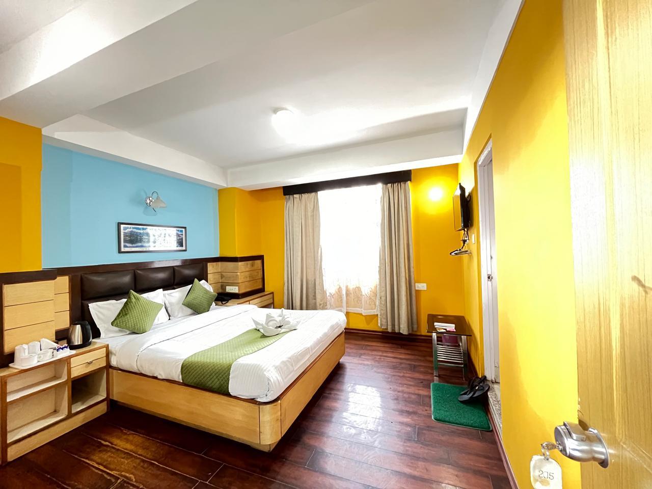 hotels in darjeeling